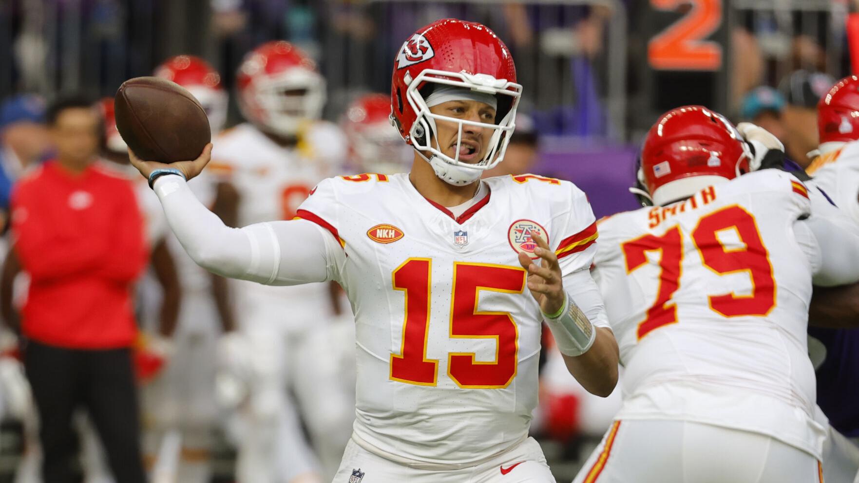 Chiefs vs. Chargers player props: Week 14 SNF props for Patrick Mahomes, Justin Herbert - Dec. 8